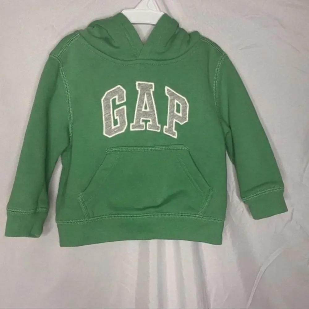 Baby Gap Pullover Size 6-12months